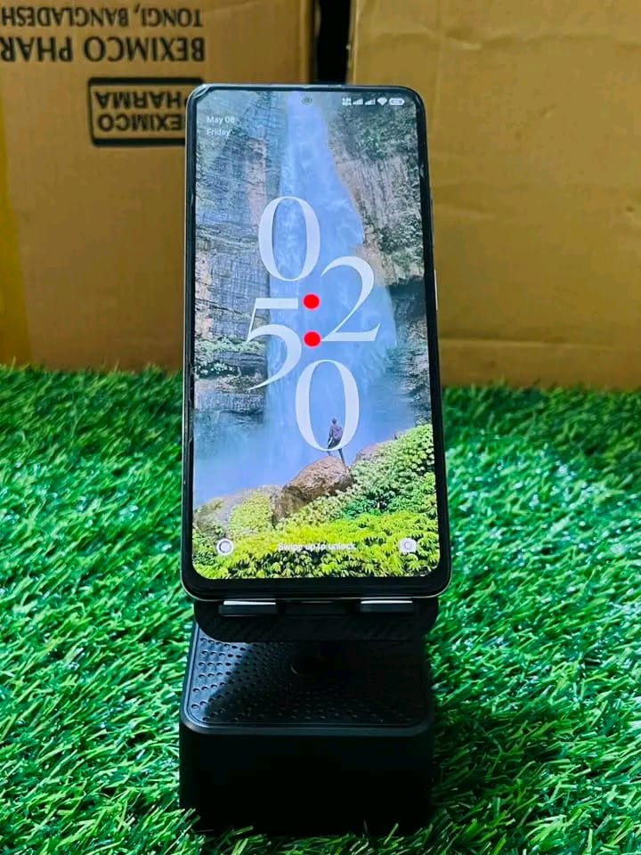 WYS-đĨ°đ2301BT Better Bass Wireless Speaker + Phone Stand** đđą 2 in 1 āĻāĻŋāύāĻŋāϏ! āĻāĻžāύāĻ āĻļā§āύāĻŦā§āύ + āĻĢā§āύāĻ āϰāĻžāĻāĻŦā§āύ
